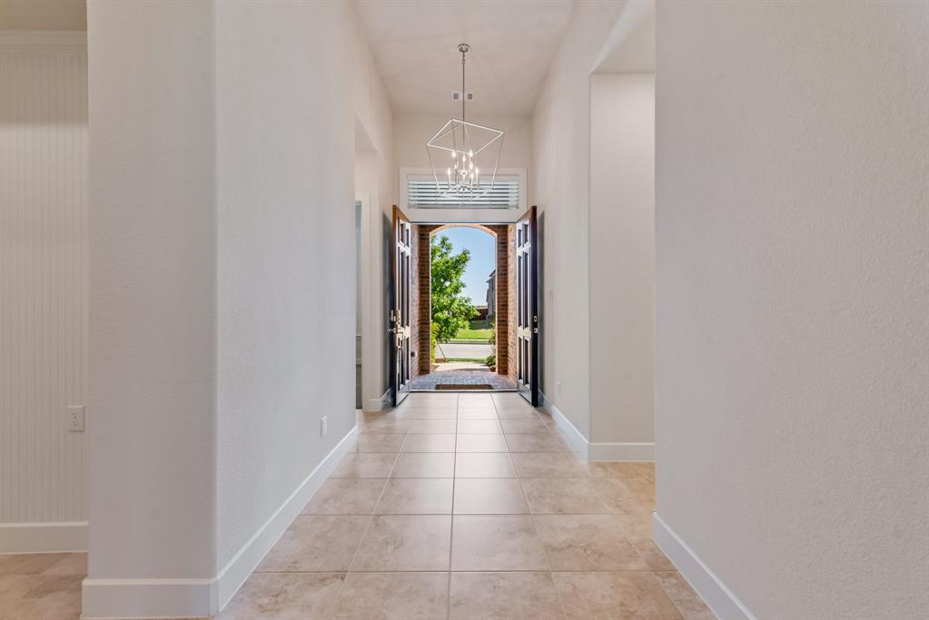 2316 Miranda Lane
