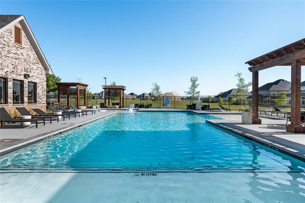 Saddle Star Estates - Residential