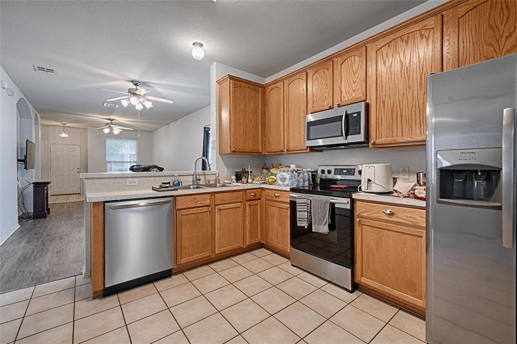 Creek Village At Providence - Residential