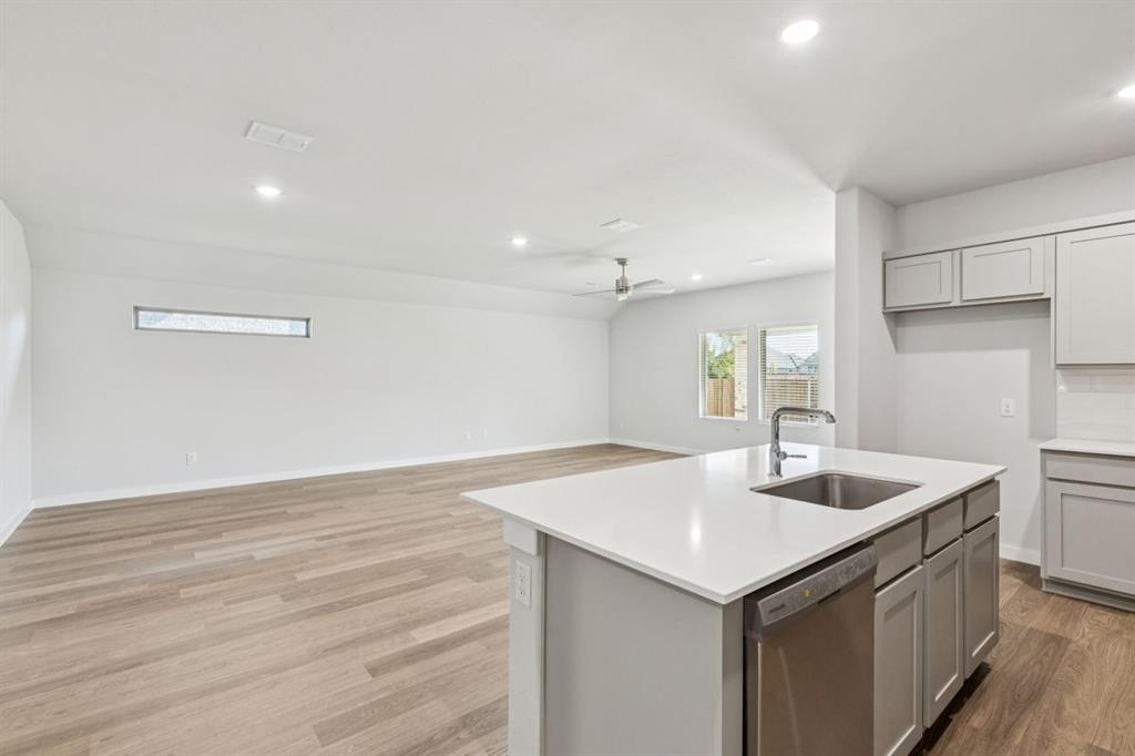 Lakehaven - Residential