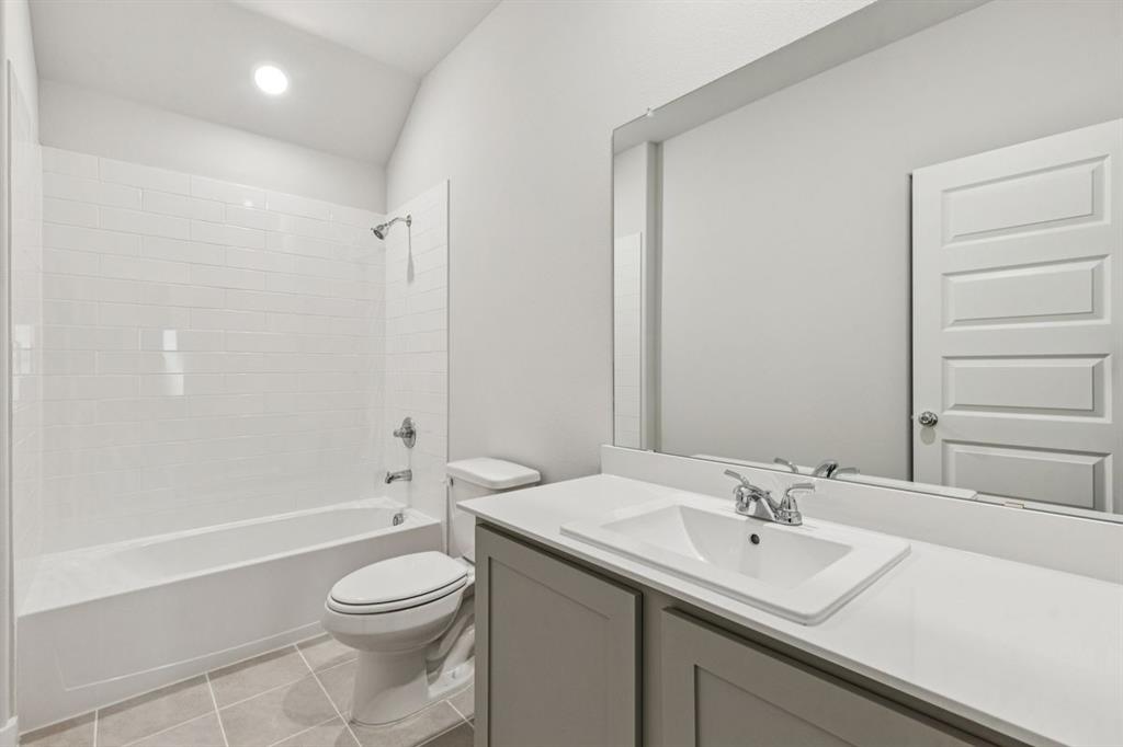 Lakehaven - Residential