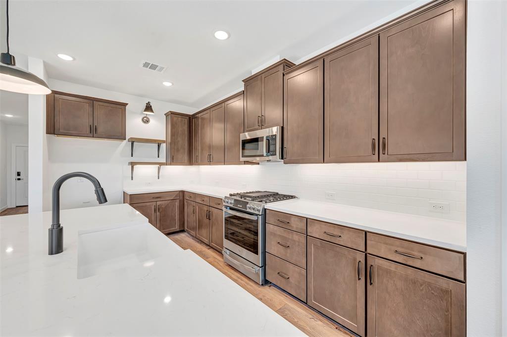 Rolling Ridge - Residential