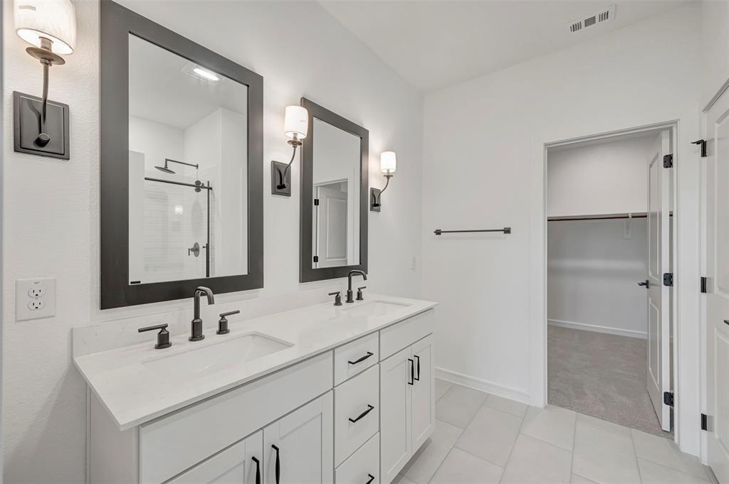 Rolling Ridge - Residential