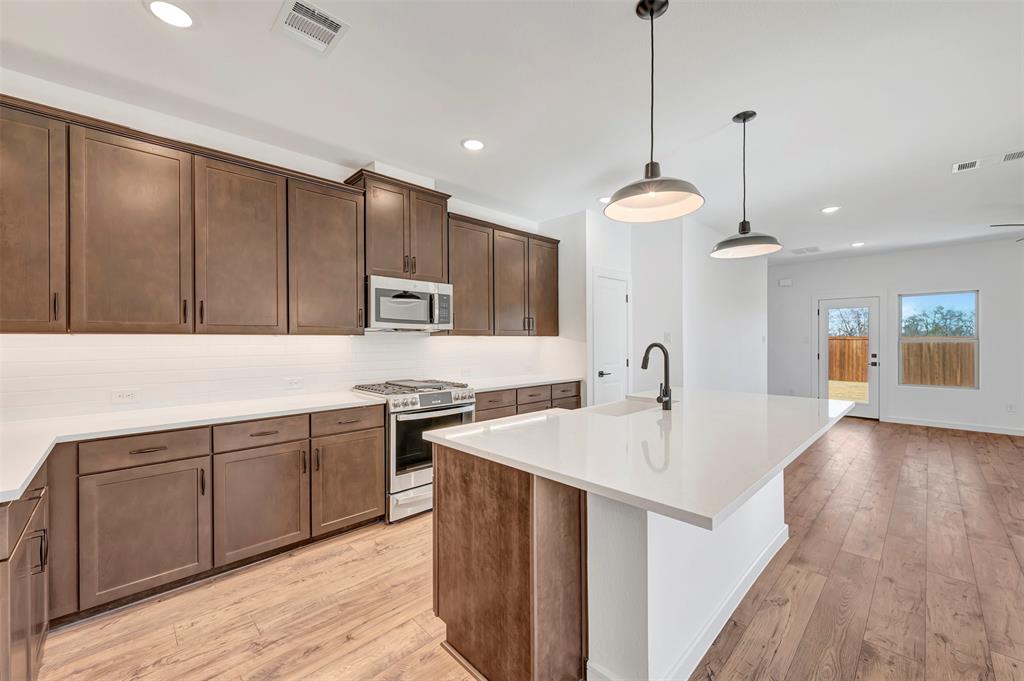 Rolling Ridge - Residential