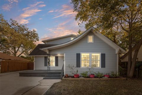 Tiny photo for 2734 Wilton Avenue, Dallas, TX 75211 (MLS # 21101145)