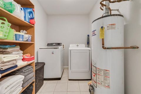 Tiny photo for 2734 Wilton Avenue, Dallas, TX 75211 (MLS # 21101145)