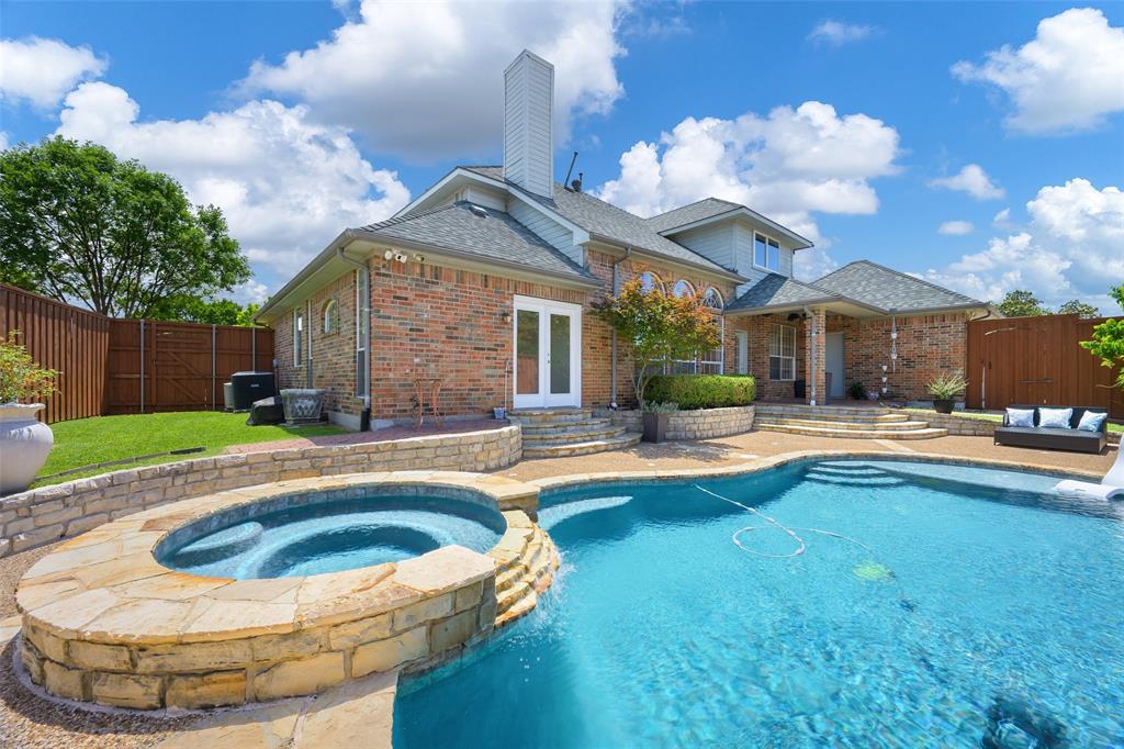 2109 Cliffside Drive