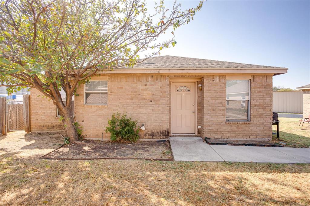 121 Cambridge Drive