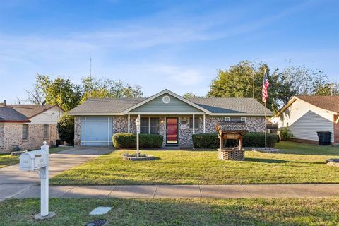 A home in Cleburne