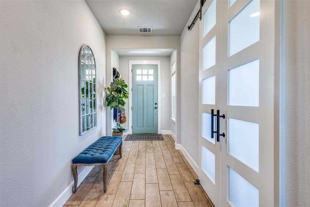 5820 Stonewall Drive