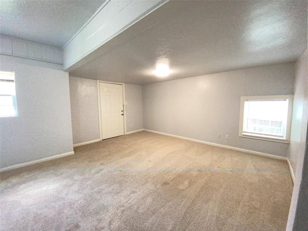 Chamberlain Arlington Heights 1st - Residential Lease