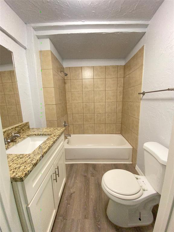 Chamberlain Arlington Heights 1st - Residential Lease