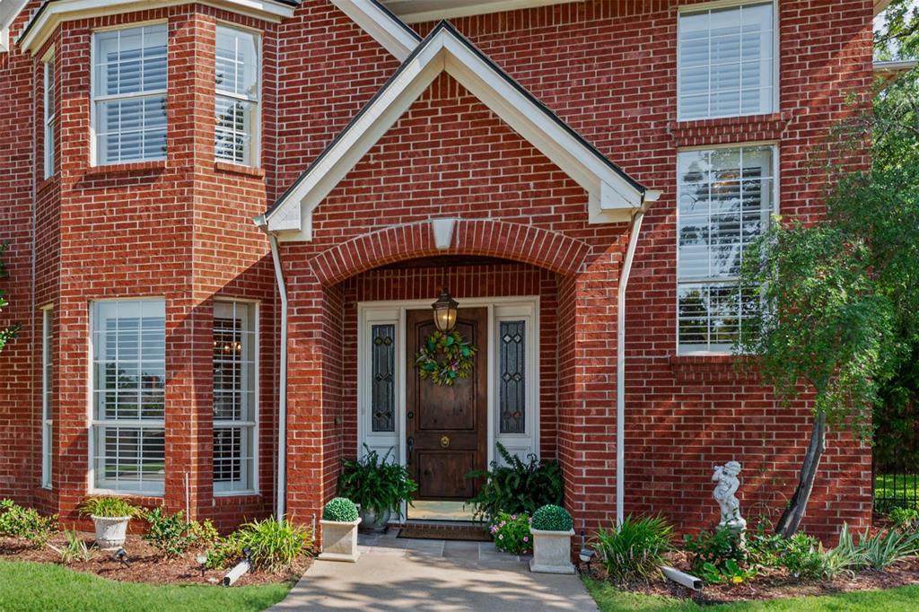 1009 Oak Ridge Court