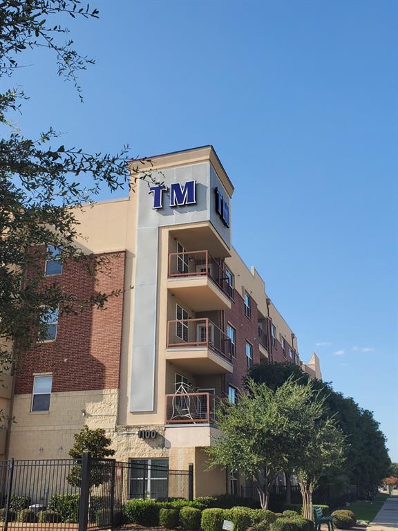 1100 Trinity Mills Condo - Residential