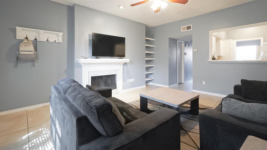 Richland Park Apt-Westchase Condo - Residential