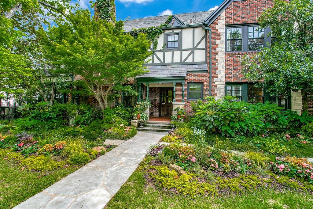 Country Club Estates - Residential