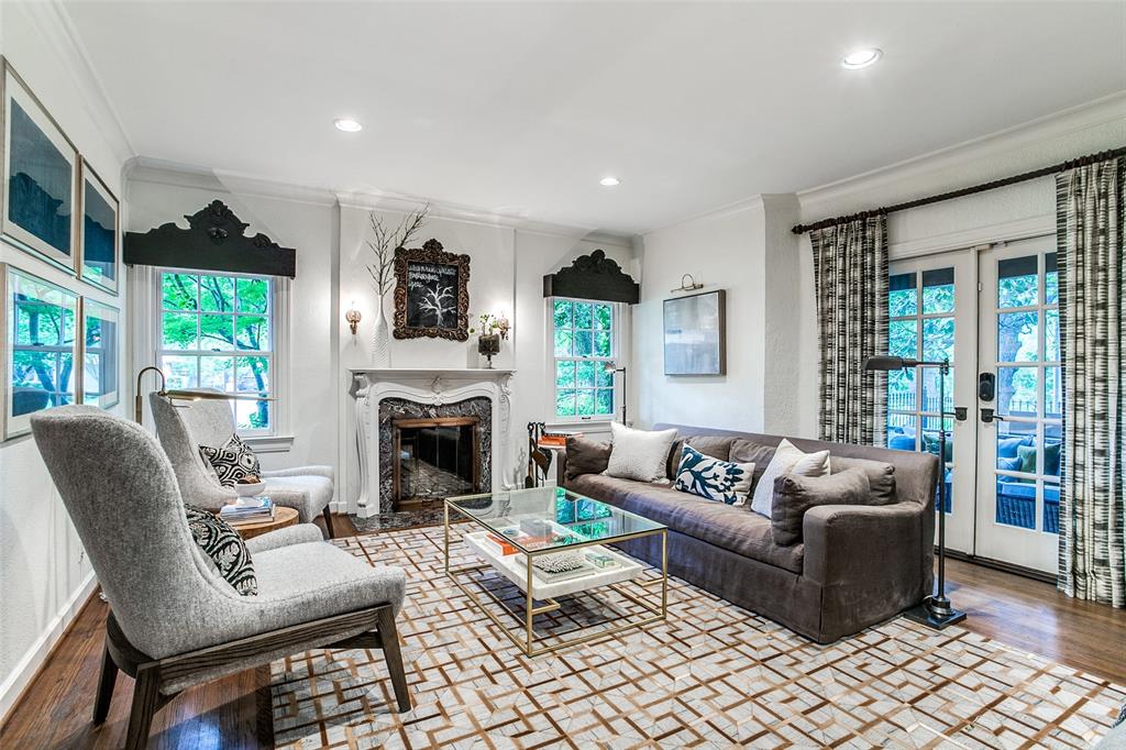 Country Club Estates - Residential