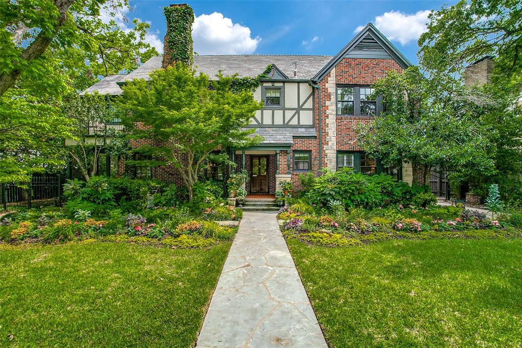 Country Club Estates - Residential