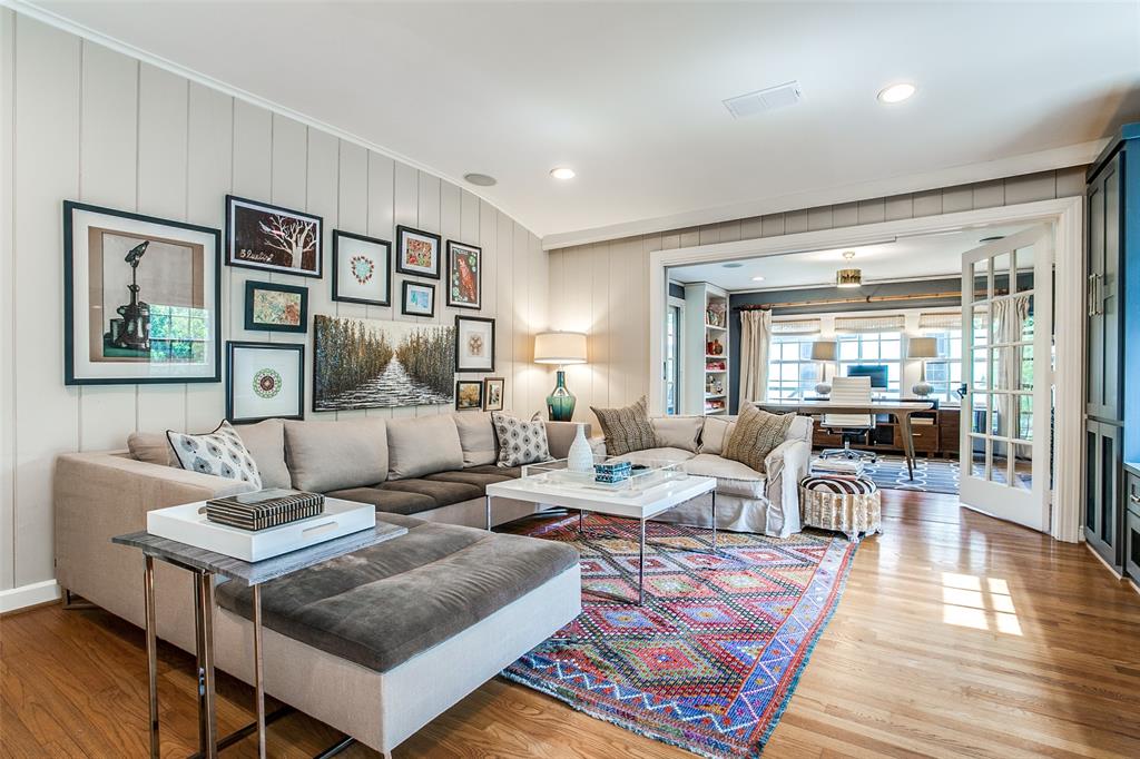 Country Club Estates - Residential