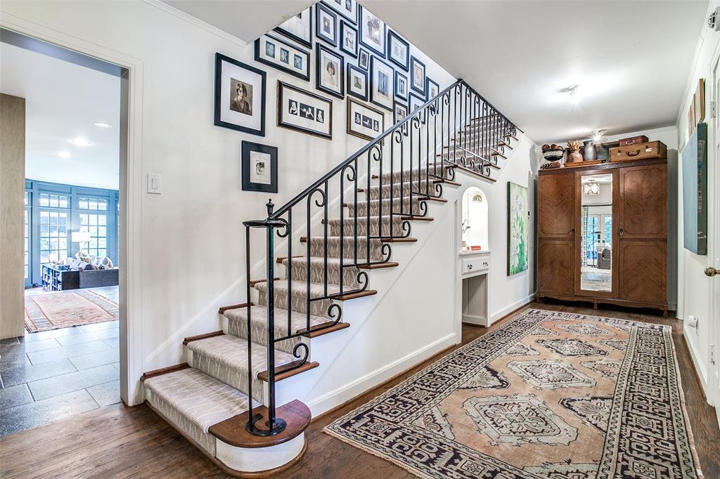 Country Club Estates - Residential