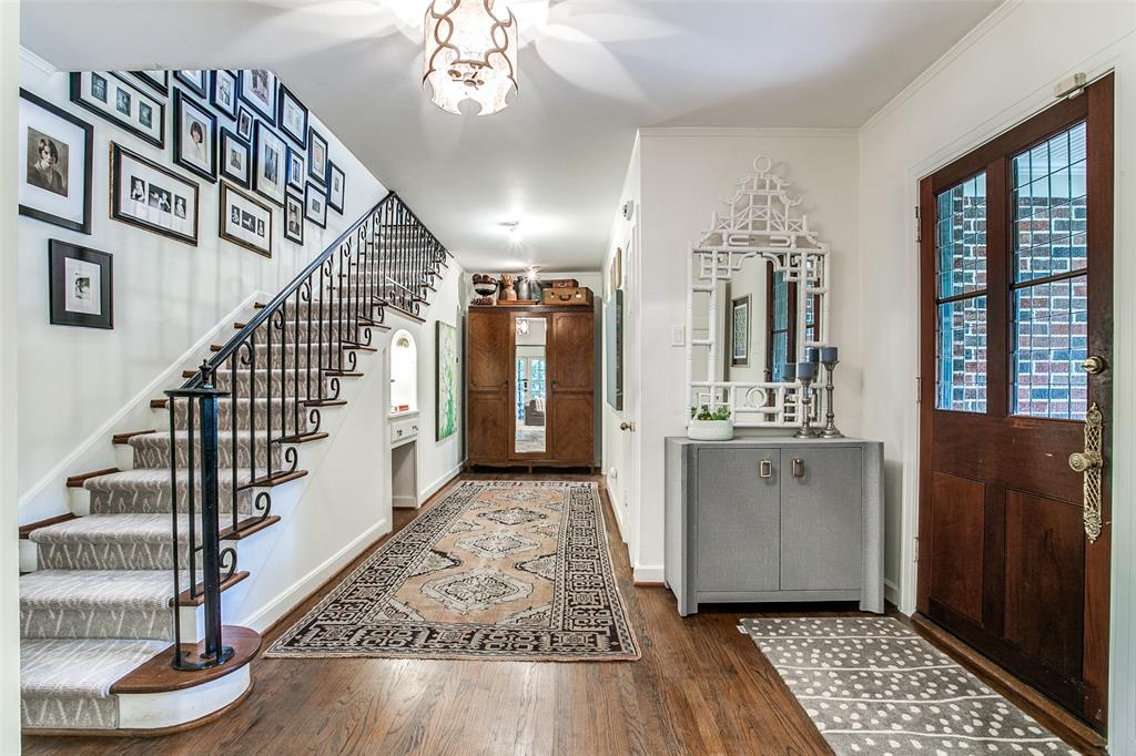 Country Club Estates - Residential