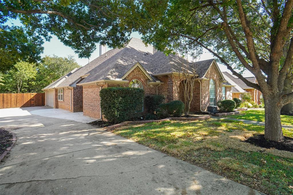7716 Bridlewood Court