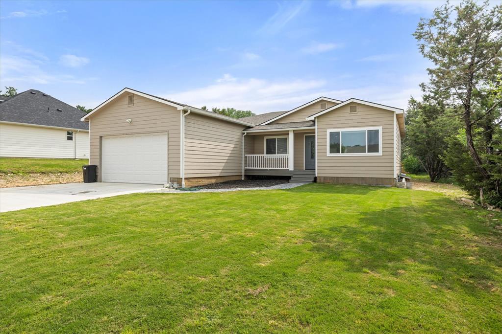 Lakeside Hills - Residential