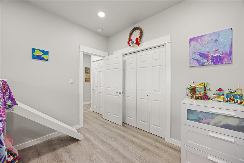 Lakeside Hills - Residential