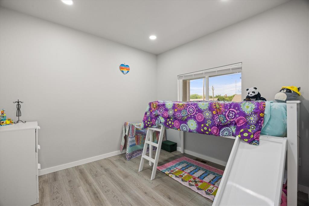 Lakeside Hills - Residential