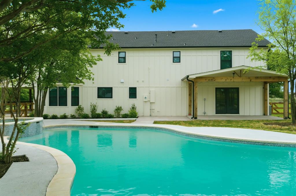 6638 County Road 1103, Celina, TX, 75009, USA, 5 Bedrooms Bedrooms, ,4 BathroomsBathrooms,Residential,Active,6638 County Road 1103,21349537