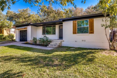 Tiny photo for 133 Mcgee Drive, Fort Worth, TX 76114 (MLS # 21101137)