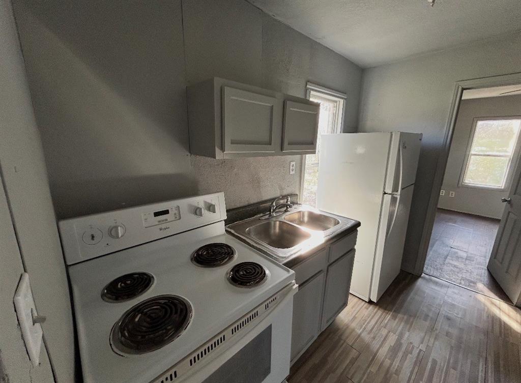 2924 Carter Boulevard W