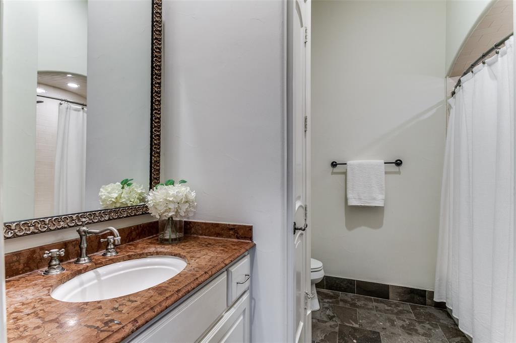 Highland Gates On Katy Trail Condo - Residential