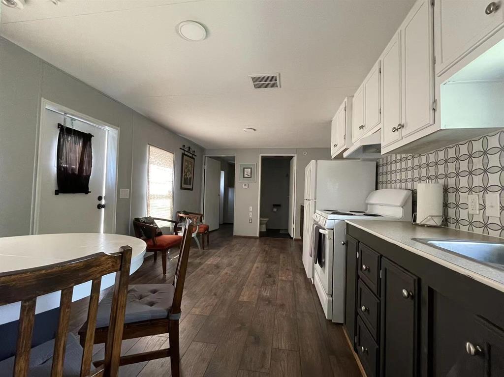 Lavon Lake Lodges First Instl - Residential