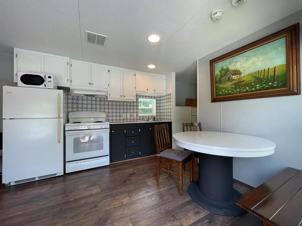 Lavon Lake Lodges First Instl - Residential