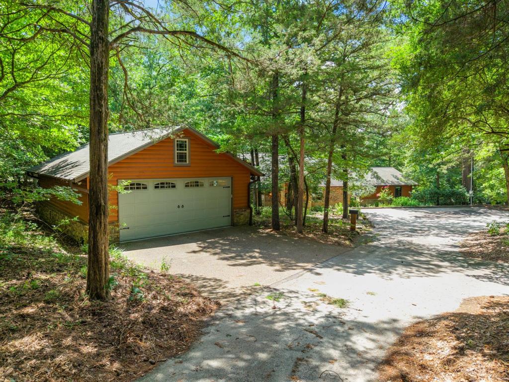 135 County Road 3233