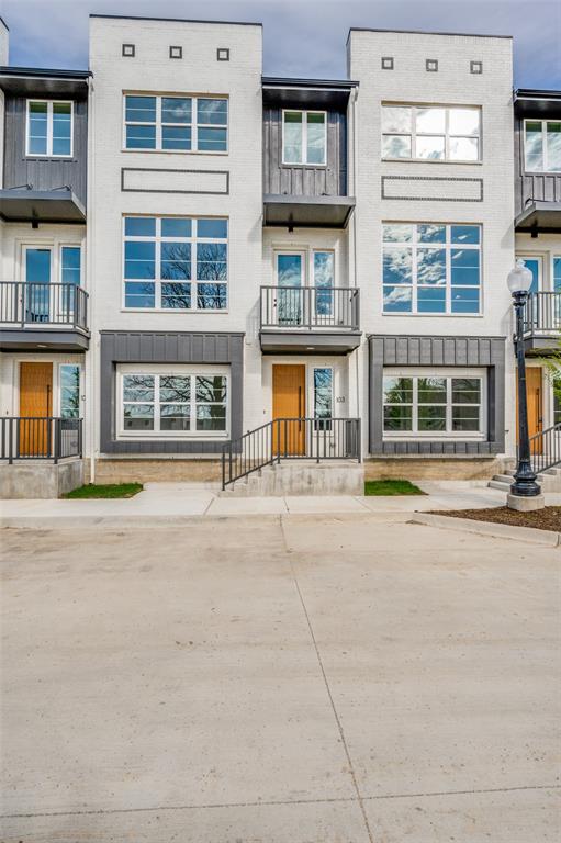 13325 Bee Street 103
