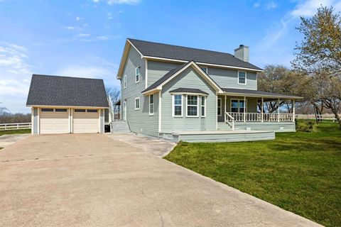 252 Rider Road Ennis TX 75119