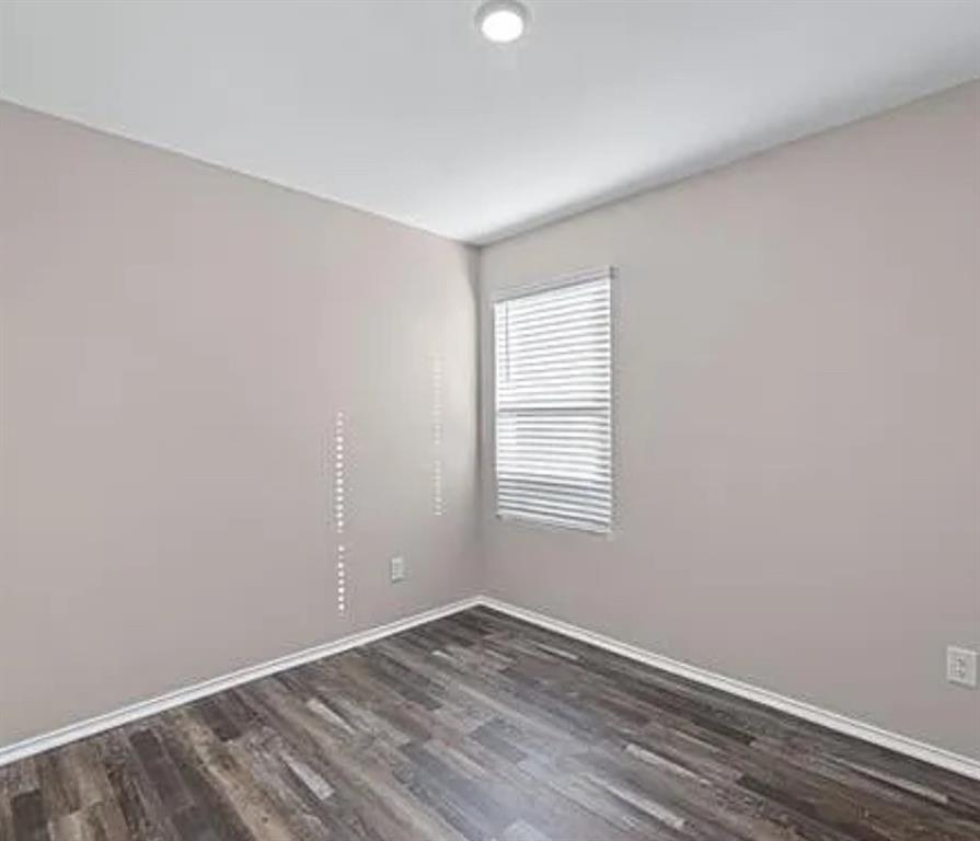 Risinger Court Condos - Residential