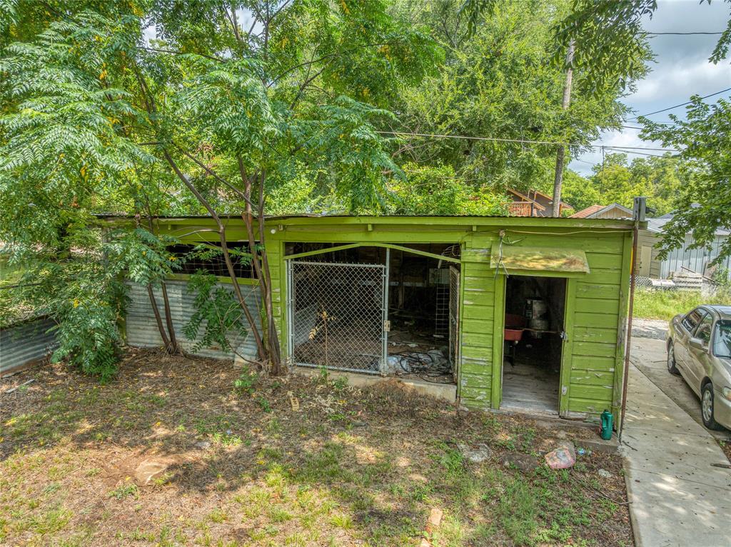 DUMAS J P ADDN - Residential