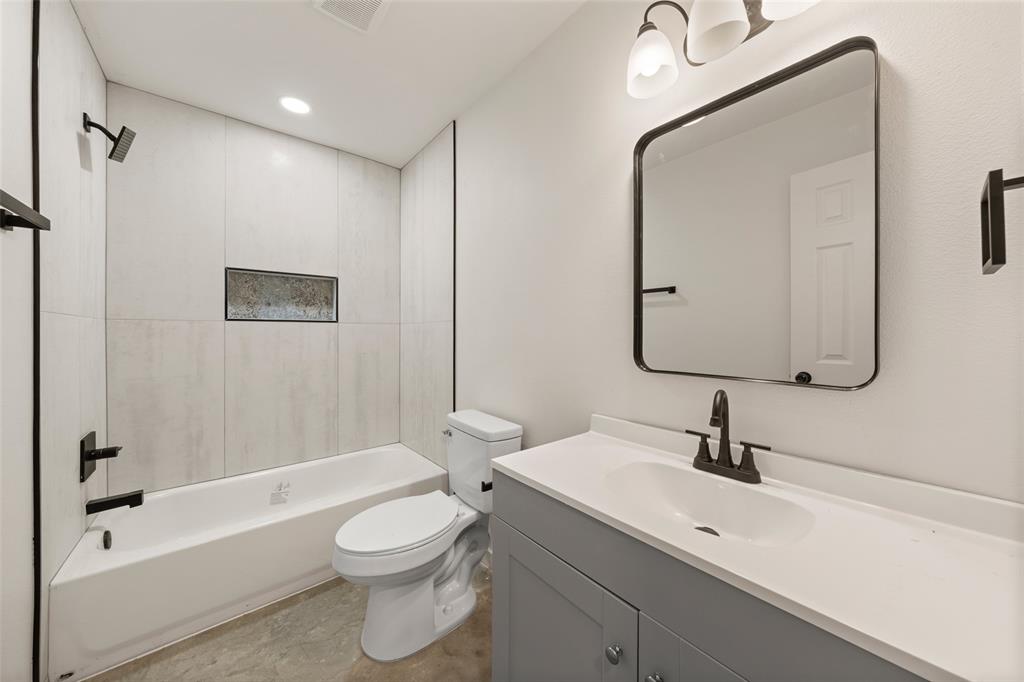 Burleson M F - Residential Income