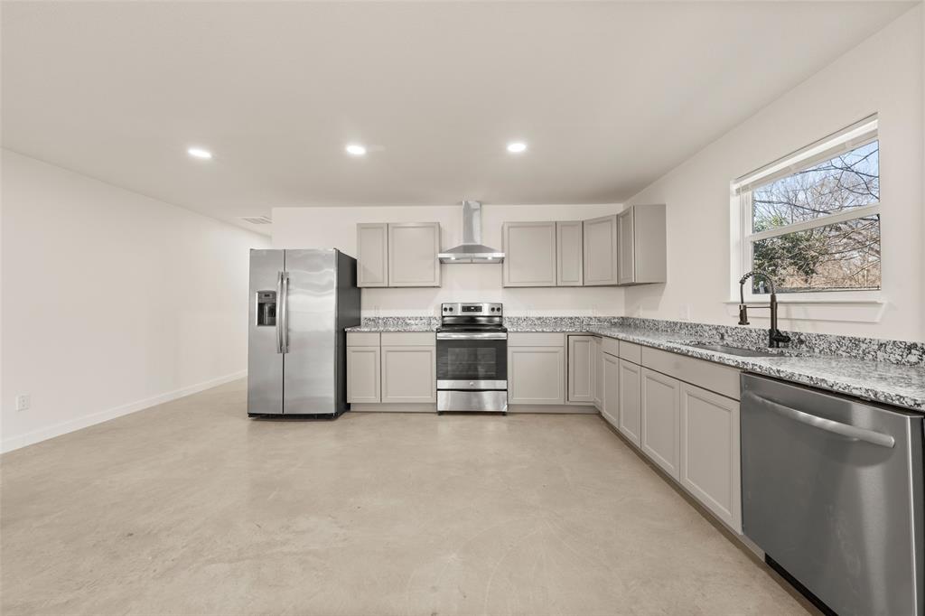 Burleson M F - Residential Income