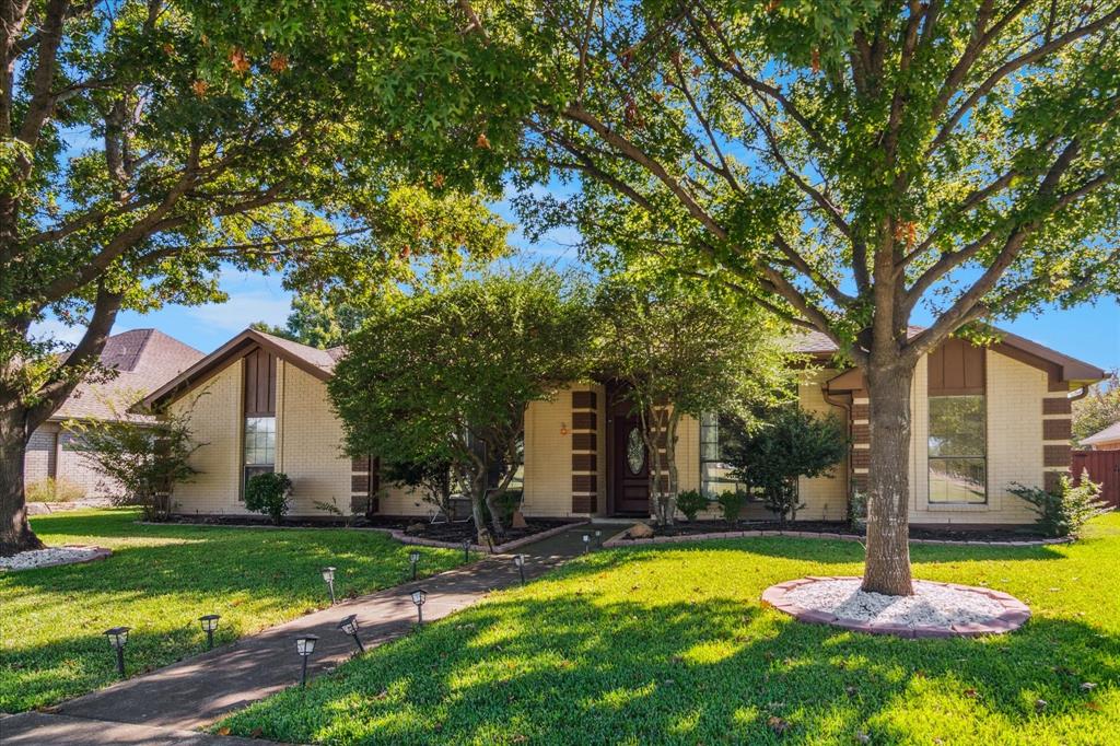 4436 Emerson Drive