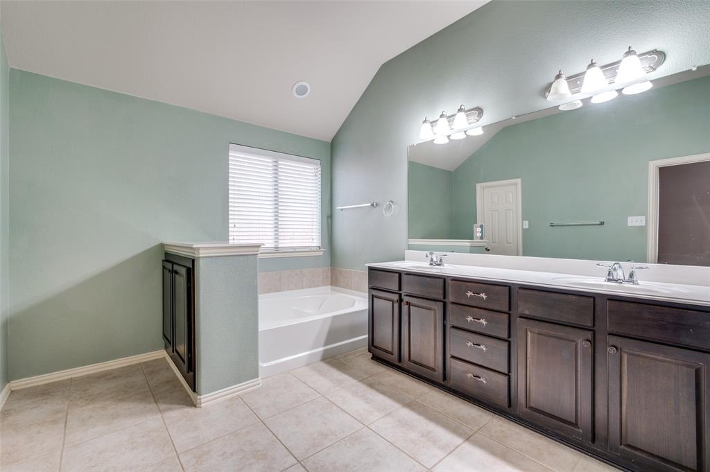 Heights At Westridge Ph III The - Residential Lease