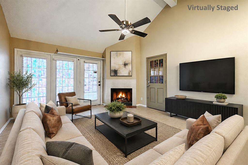 Photo of 13219 Emily Road #4201D, Dallas, TX 75240 (MLS # 21420294)