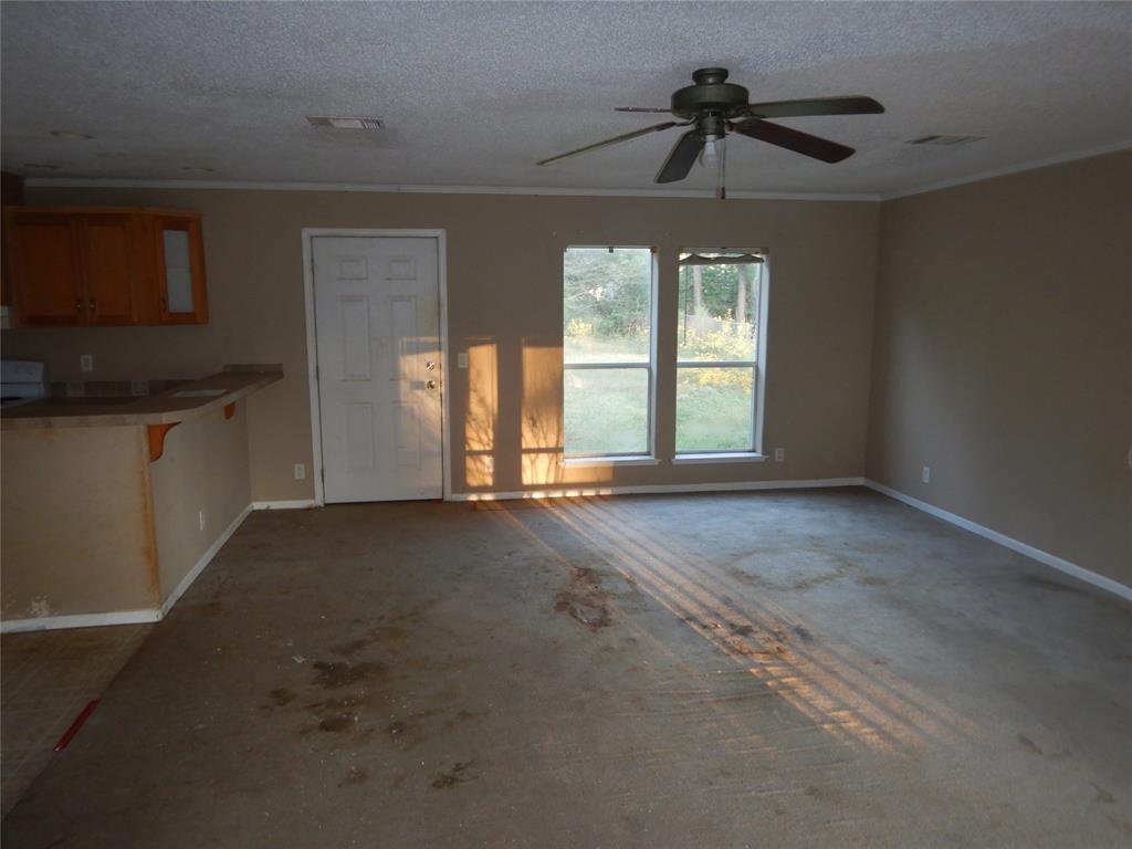 8262 Sophie Lane