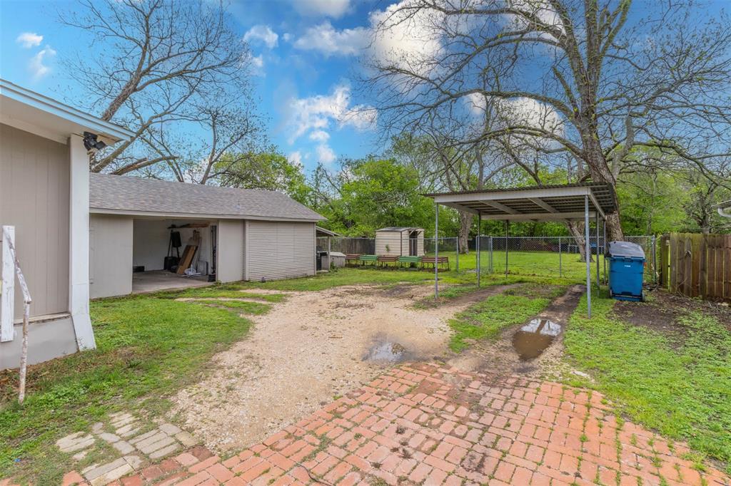 CORSICANA - Residential