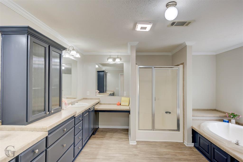 Fox Creek Estate - Residential