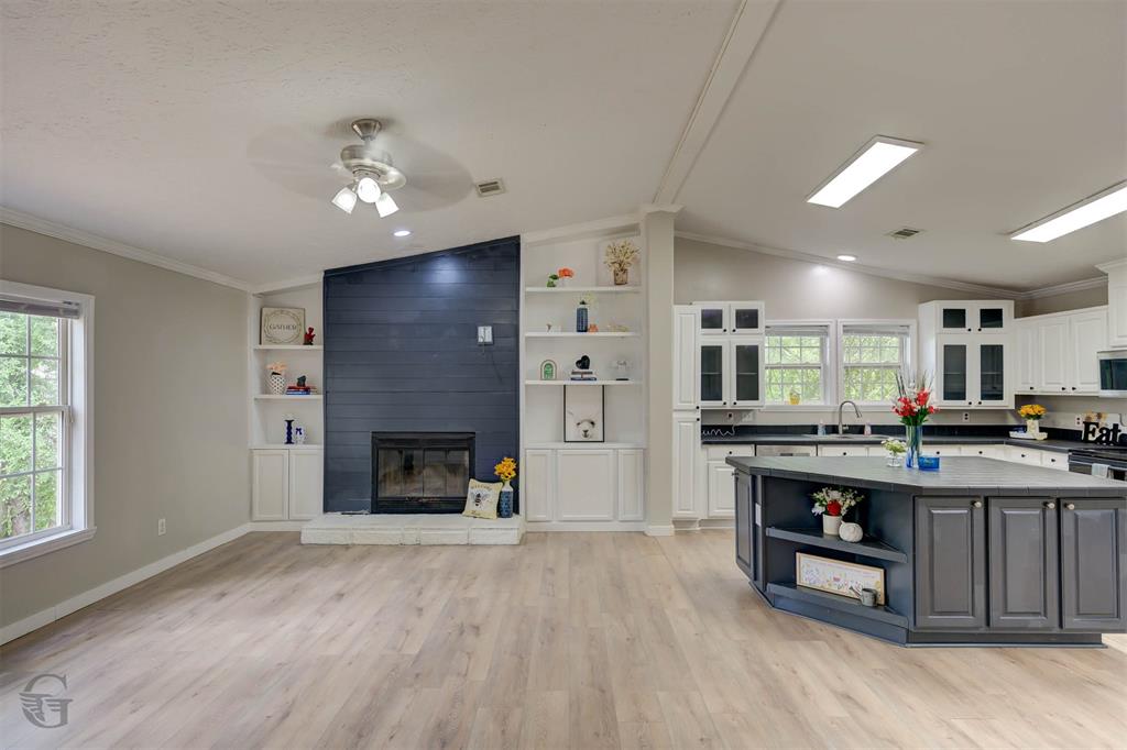 Fox Creek Estate - Residential