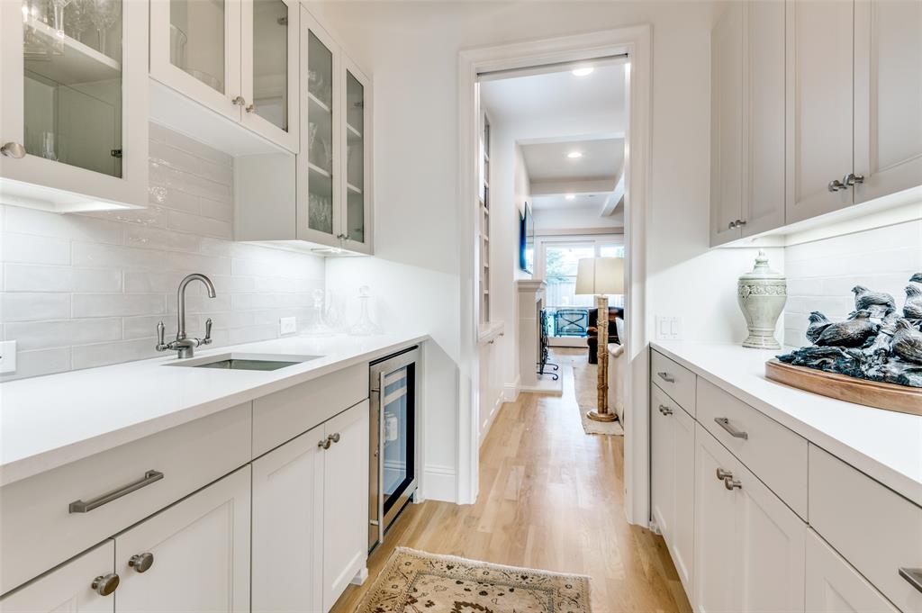 Rector Place - Residential